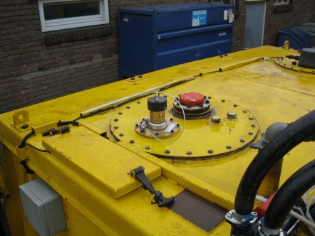 Lekvrij tanksysteem Strukton werktrein Technology Trading overvulbeveiliging dieseltank